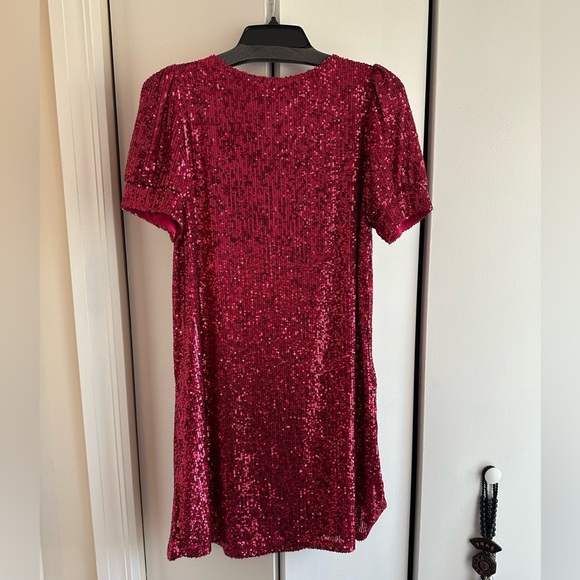 Cable & Gauge Sequin Dress - Picture 8 of 8